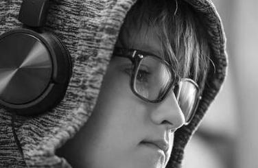 听书赚钱每分钟0.3元是真的吗？听书赚钱靠谱吗？